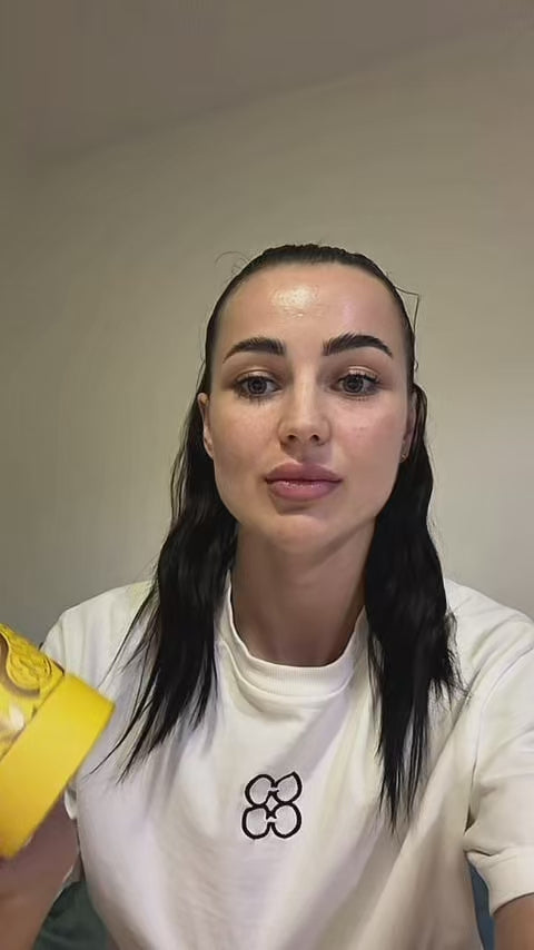 Lataa video: 